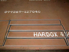 Использование стали HARDOX для спецтехники в горной промышленности